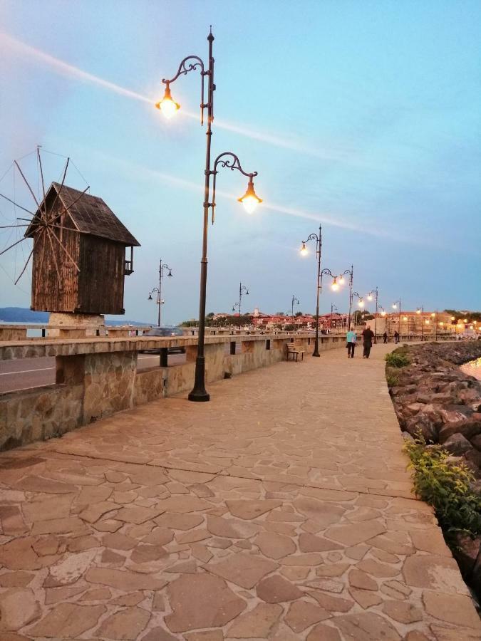 Apartament ,,Edelvais- Lux" Apartment Nesebar Bagian luar foto